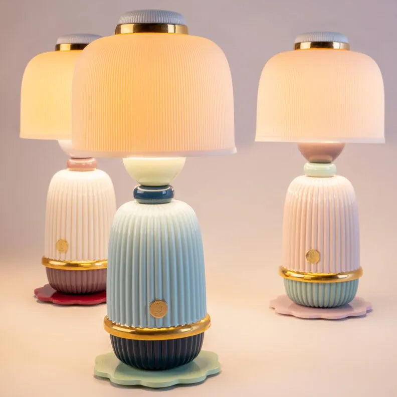 Lladró Kokeshi Lamp in handcrafted porcelain, from the Nightbloom collection, handcrafted in Valencia since 1953.