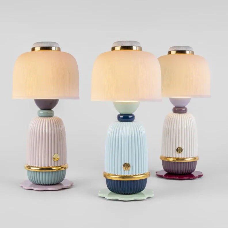 Lladró Kokeshi Lamp in handcrafted porcelain, from the Nightbloom collection, handcrafted in Valencia since 1953.