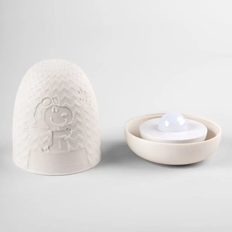 Lladró Snoopy Dome Wireless Lamp in white handcrafted porcelain, from the Sulo collection, handcrafted in Valencia since.