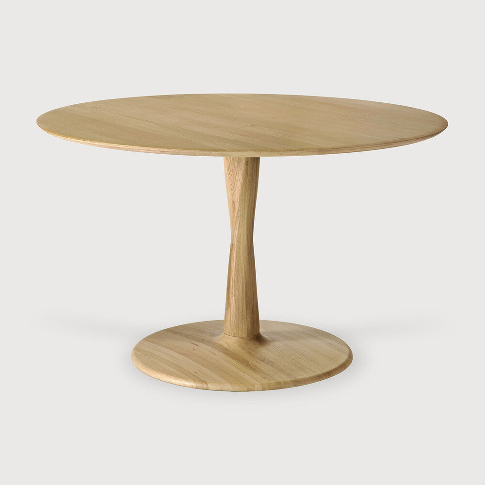Ethnicraft Torsion round dining table in light wood, eco friendly furniture crafted Comosum
