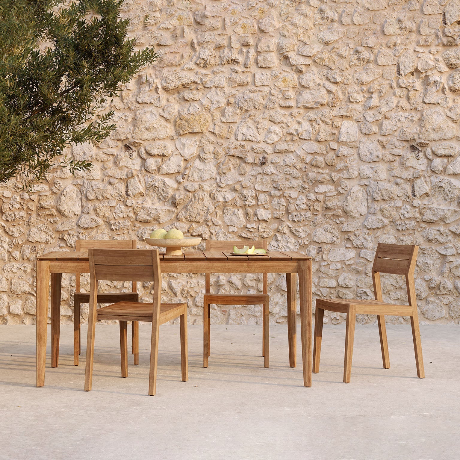 Bok Outdoor Dining table