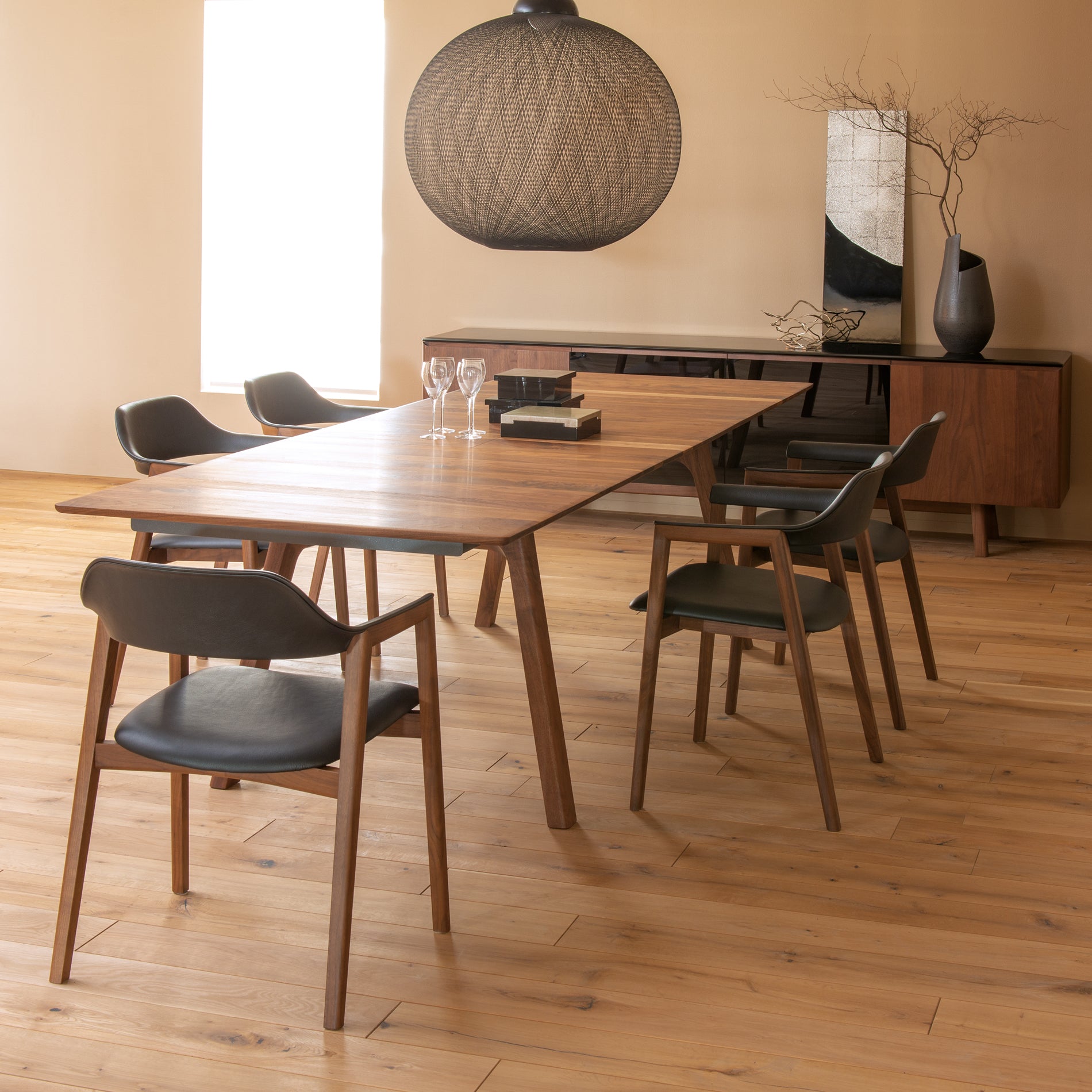 Ten Armchair