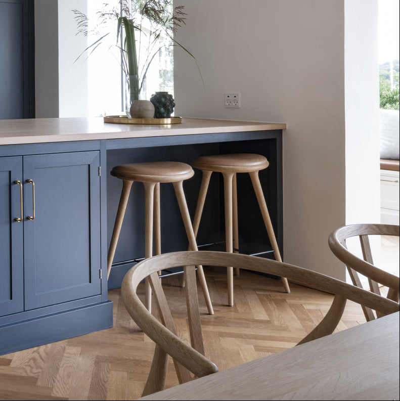 Mater High Stool in solid wood
