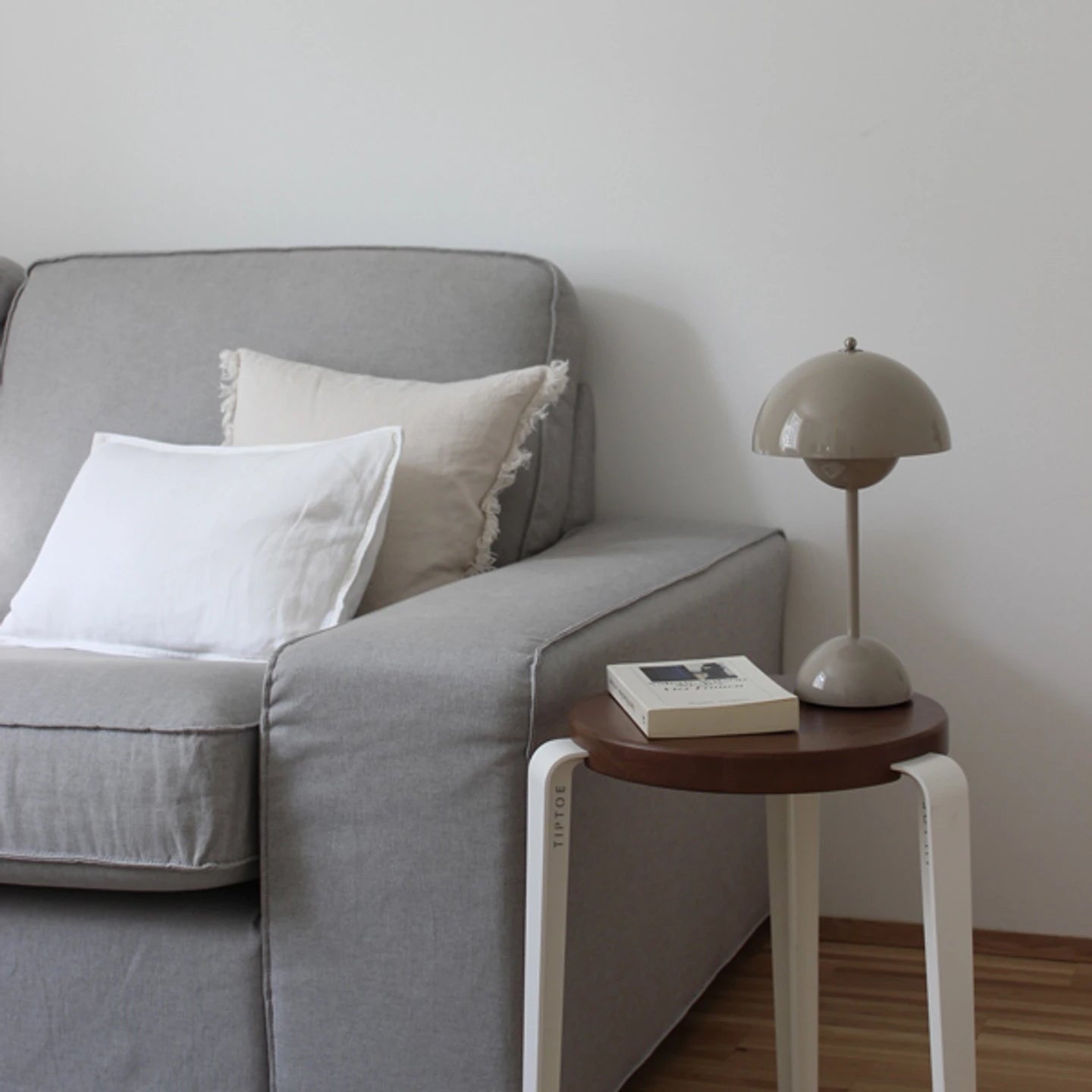 Tiptoe LOU Stool