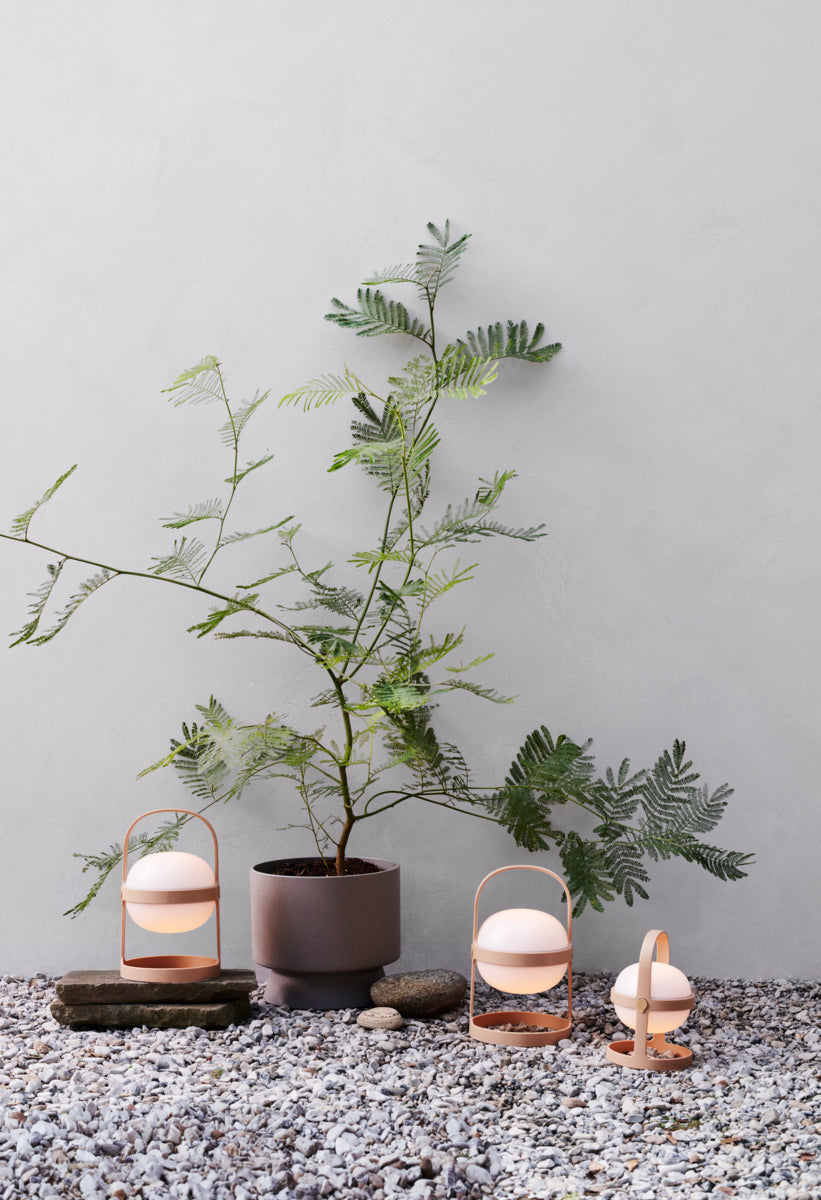 Soft Spot Solar Circular Lamp