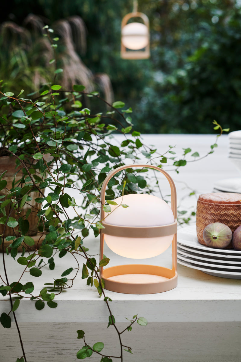 Soft Spot Solar Circular Lamp
