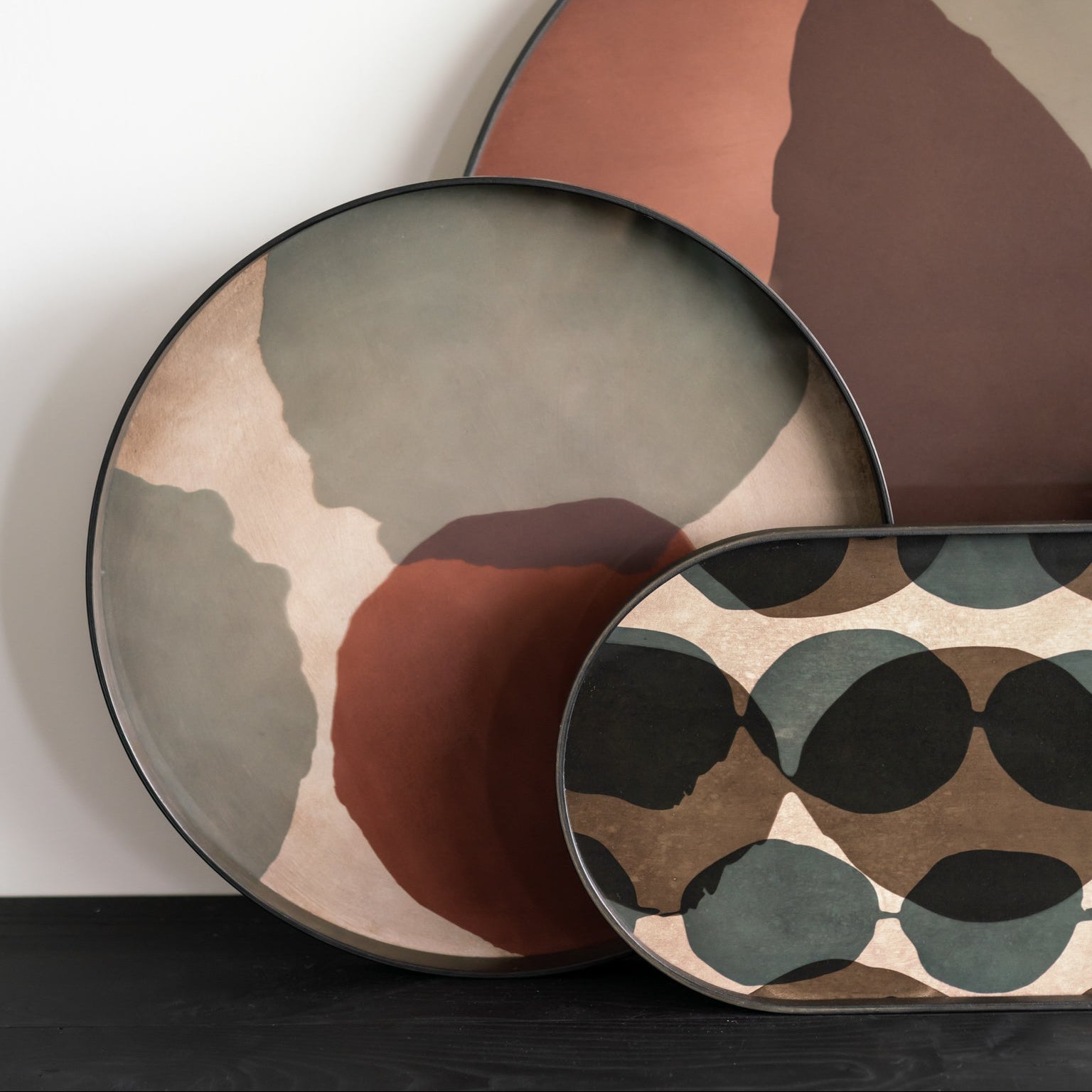 Ethnicraft Overlapping Dots Tray, FSC-certified solid wood furniture by Belgian brand