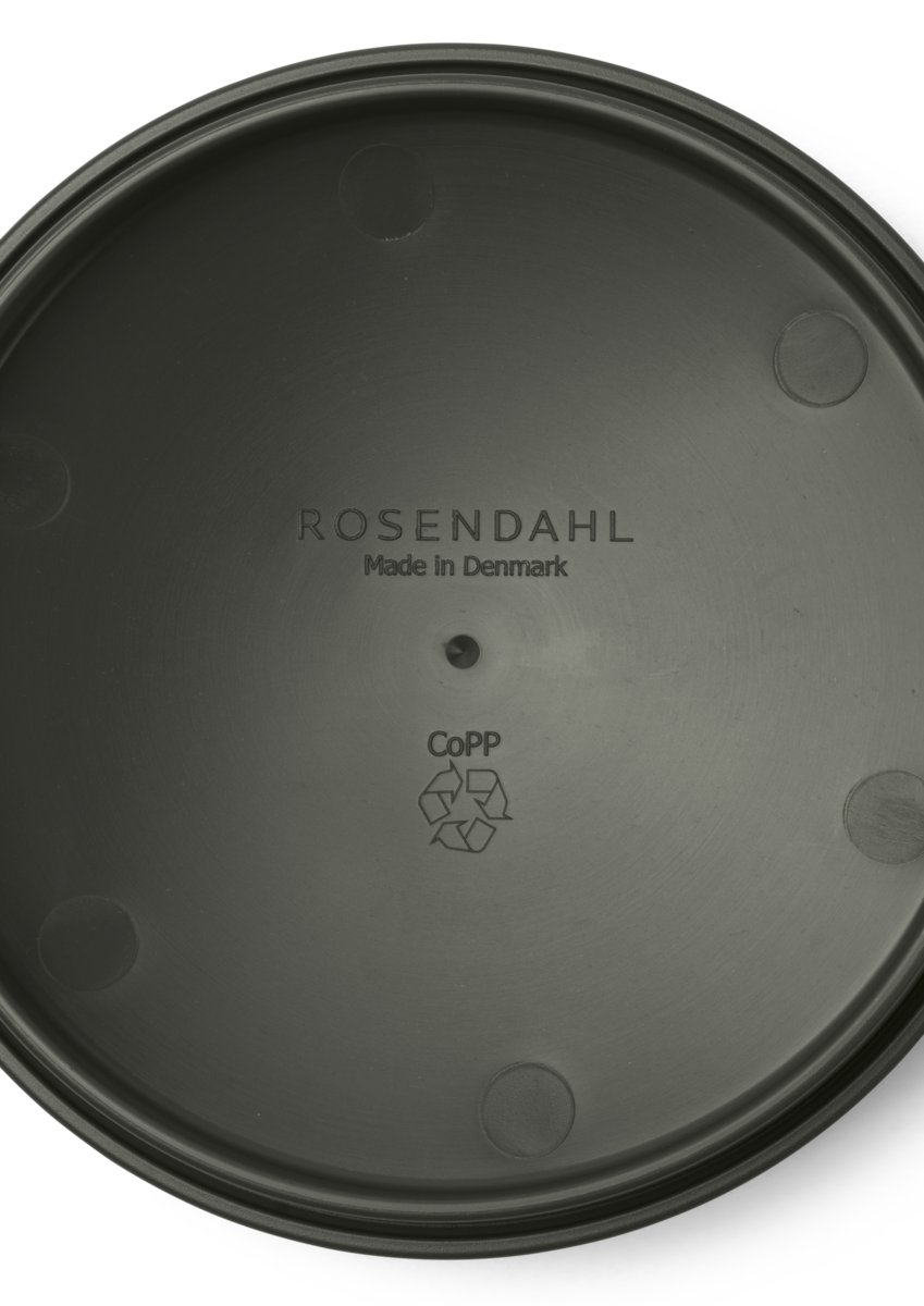 Recycled Bird Feeding Station on Pole