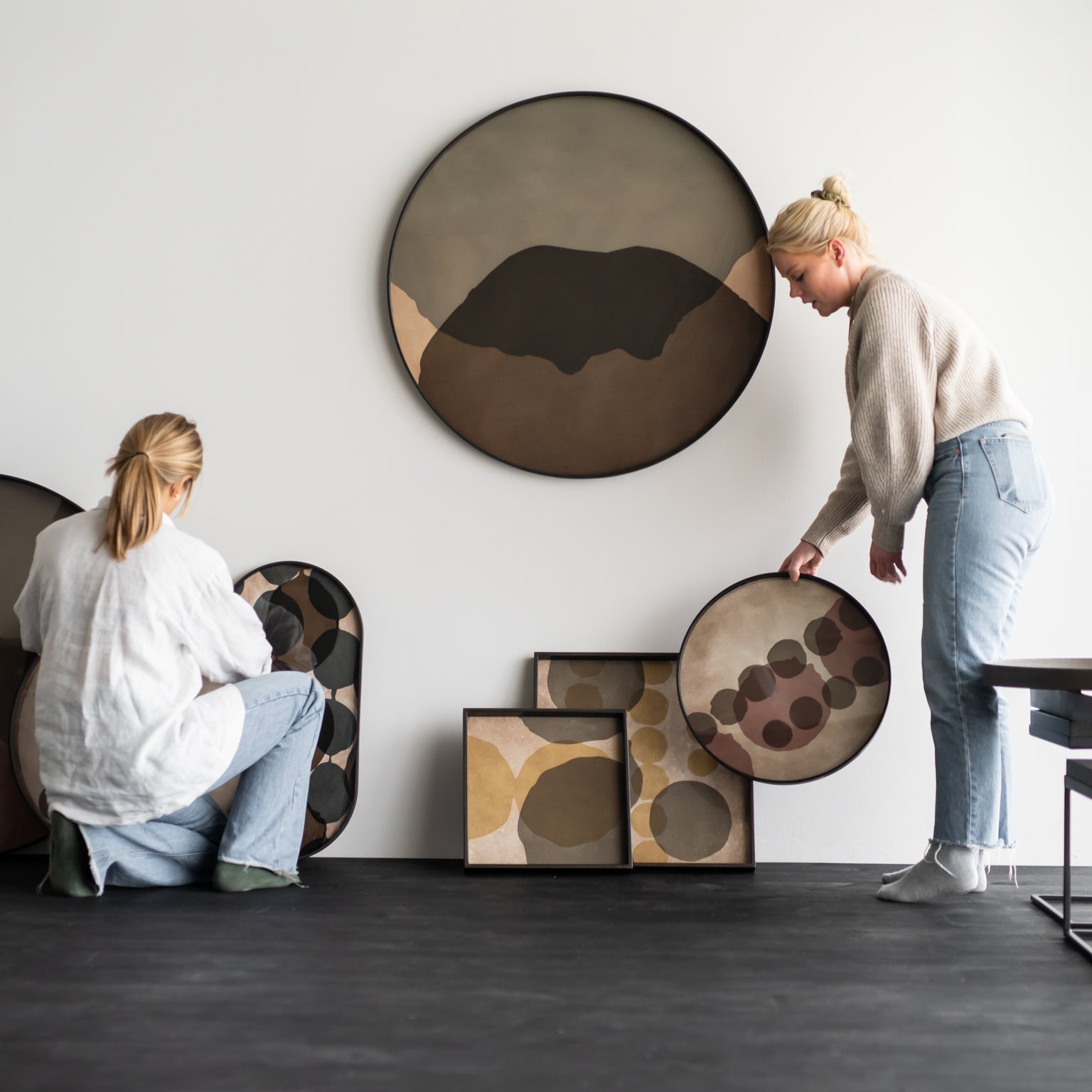 Ethnicraft Layered Dots Tray, FSC-certified solid wood furniture by Belgian brand