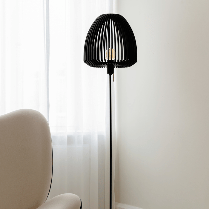 UMAGE Clava Wood with Santé Floor Stand, Black Oak