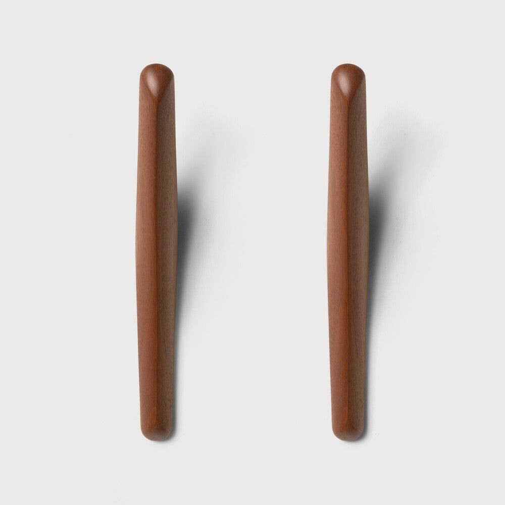 Ethnicraft PI Wall Hanger -Mahogany in mahogany, FSC-certified solid mahogany