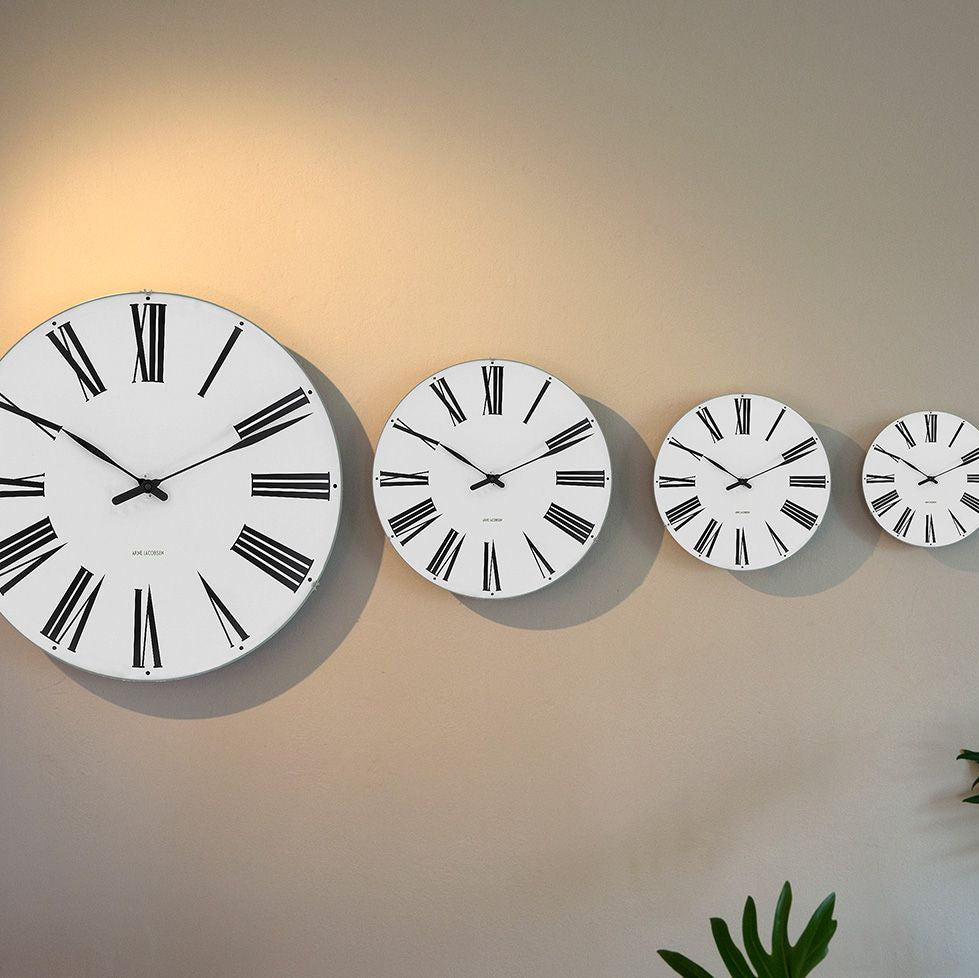 Arne Jacobsen Roman Wall Clock White/Black