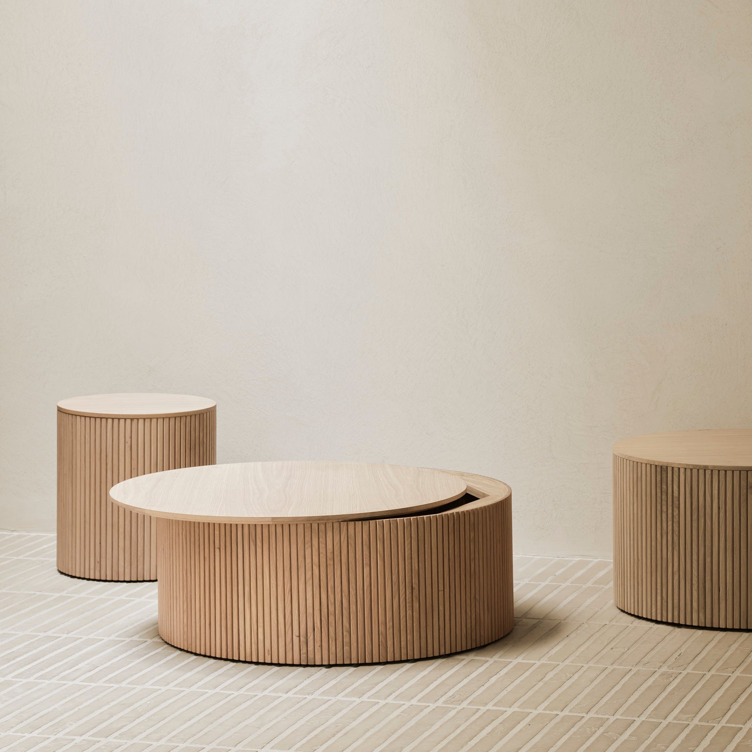 Ethnicraft Roller Max Coffee Table in oak, FSC-certified solid oak