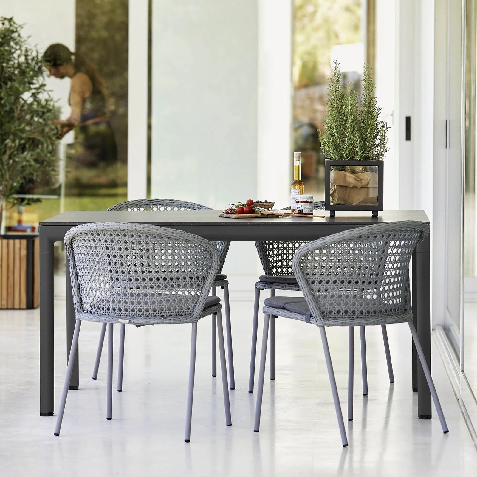 Drop Dining Table 79×39"