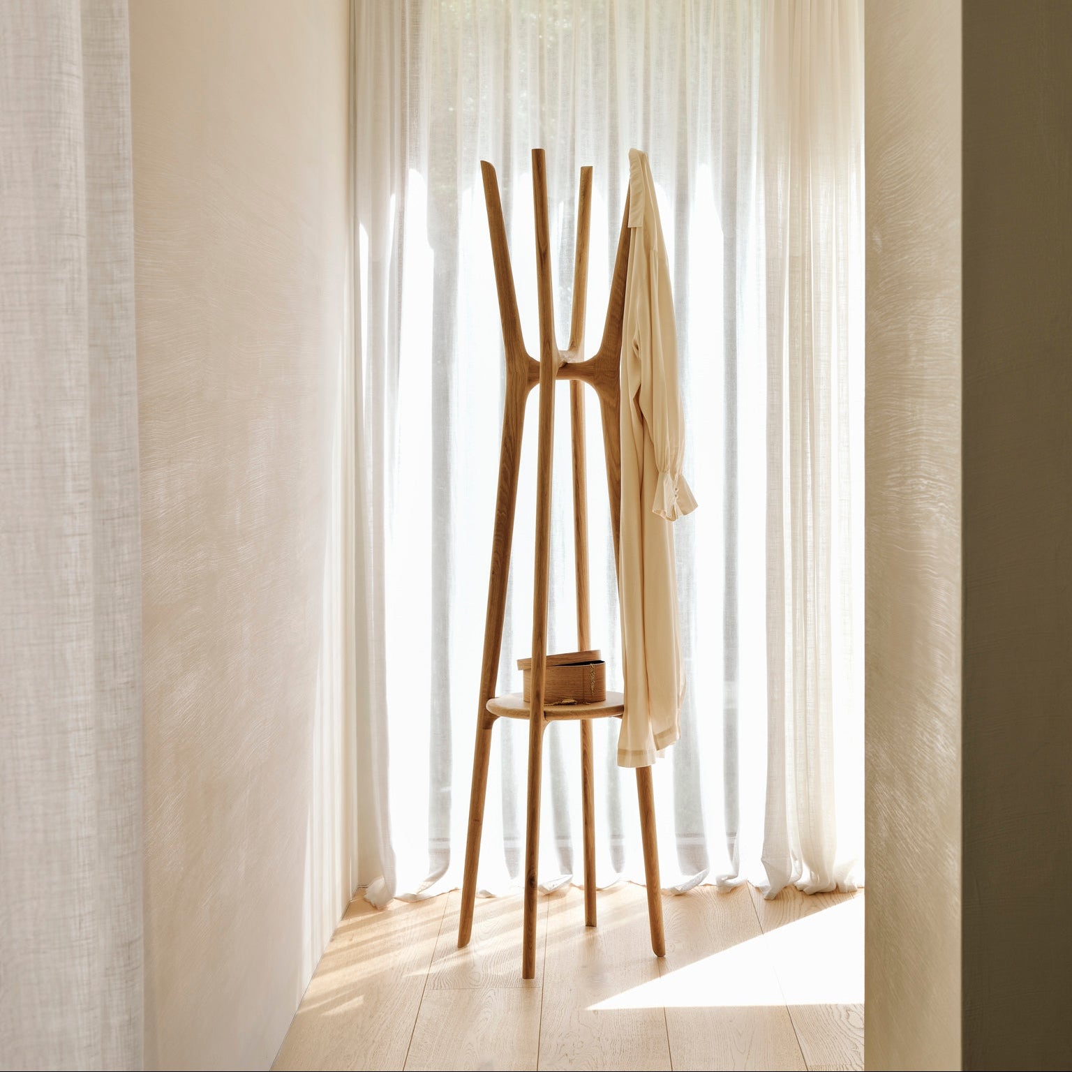 Ethnicraft Pi Coat Stand in oak, FSC-certified solid oak