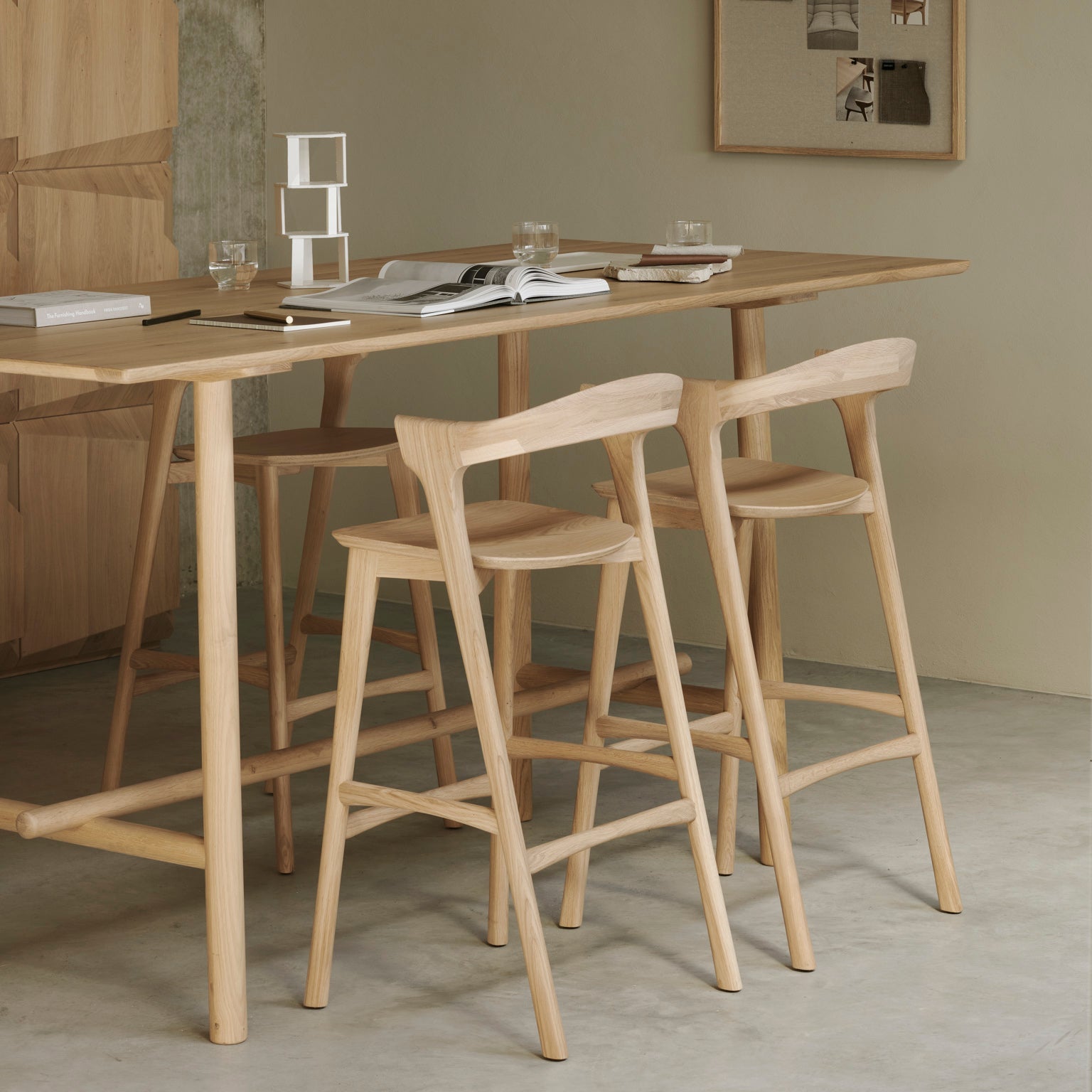 Ethnicraft Bok Counter Stool in oak, FSC-certified solid oak, Belgian solid wood furniture