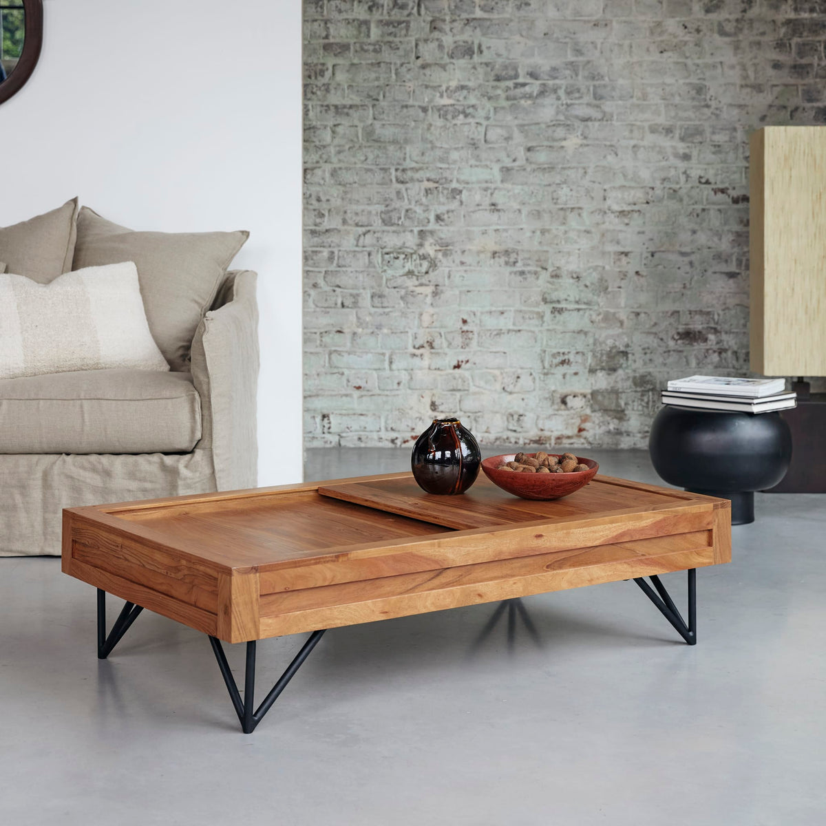 Bonnie acacia coffee table, side angle view