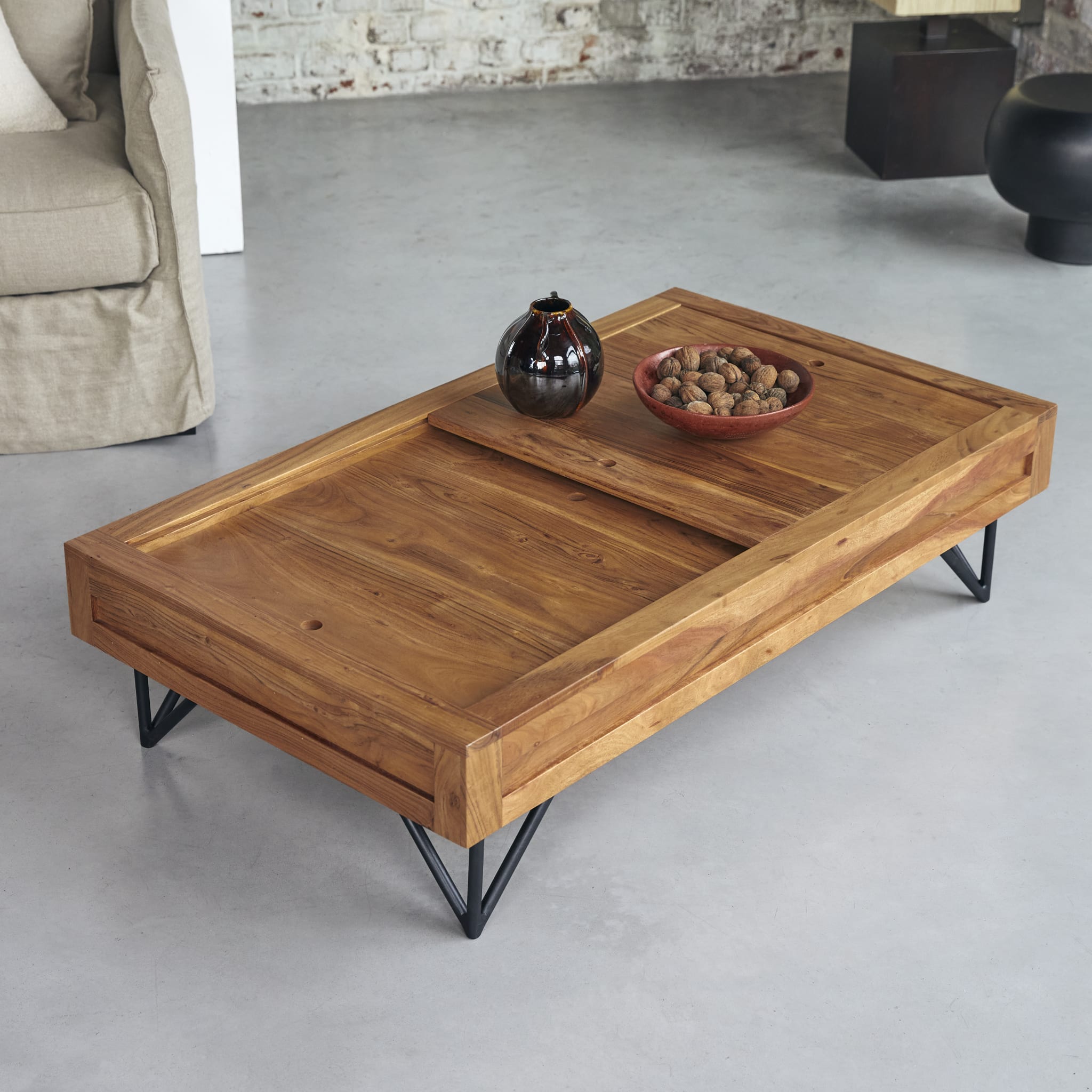 Bonnie acacia coffee table, overhead view of tabletop
