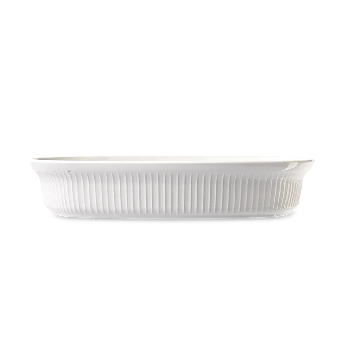 Kähler Hammershøi Ovenproof Dish in stoneware, by Hans-Christian Bauer, B Corp certified Danish ceramic since 1839.