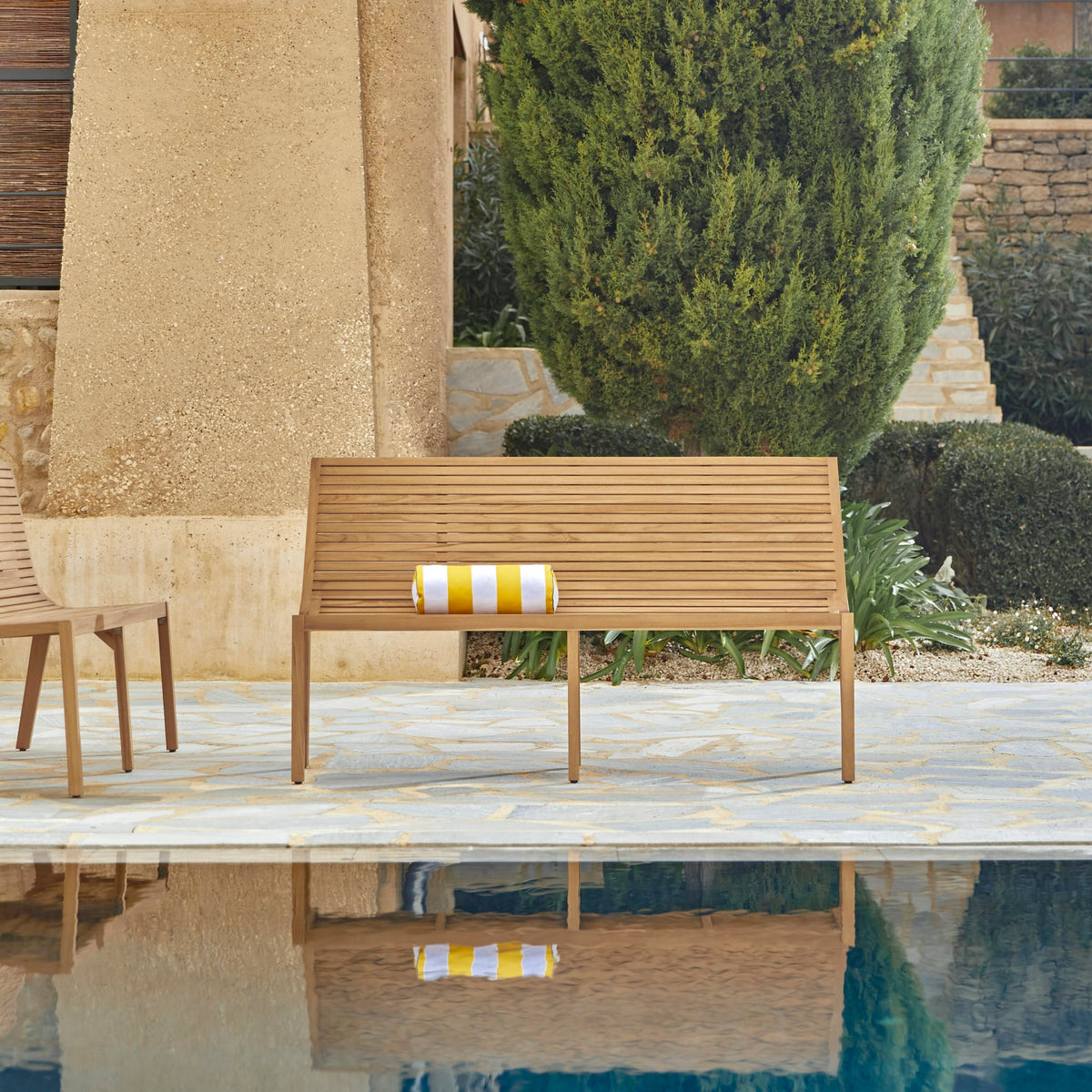 Tikamoon Téo teak dining chair in solid teak, angled view