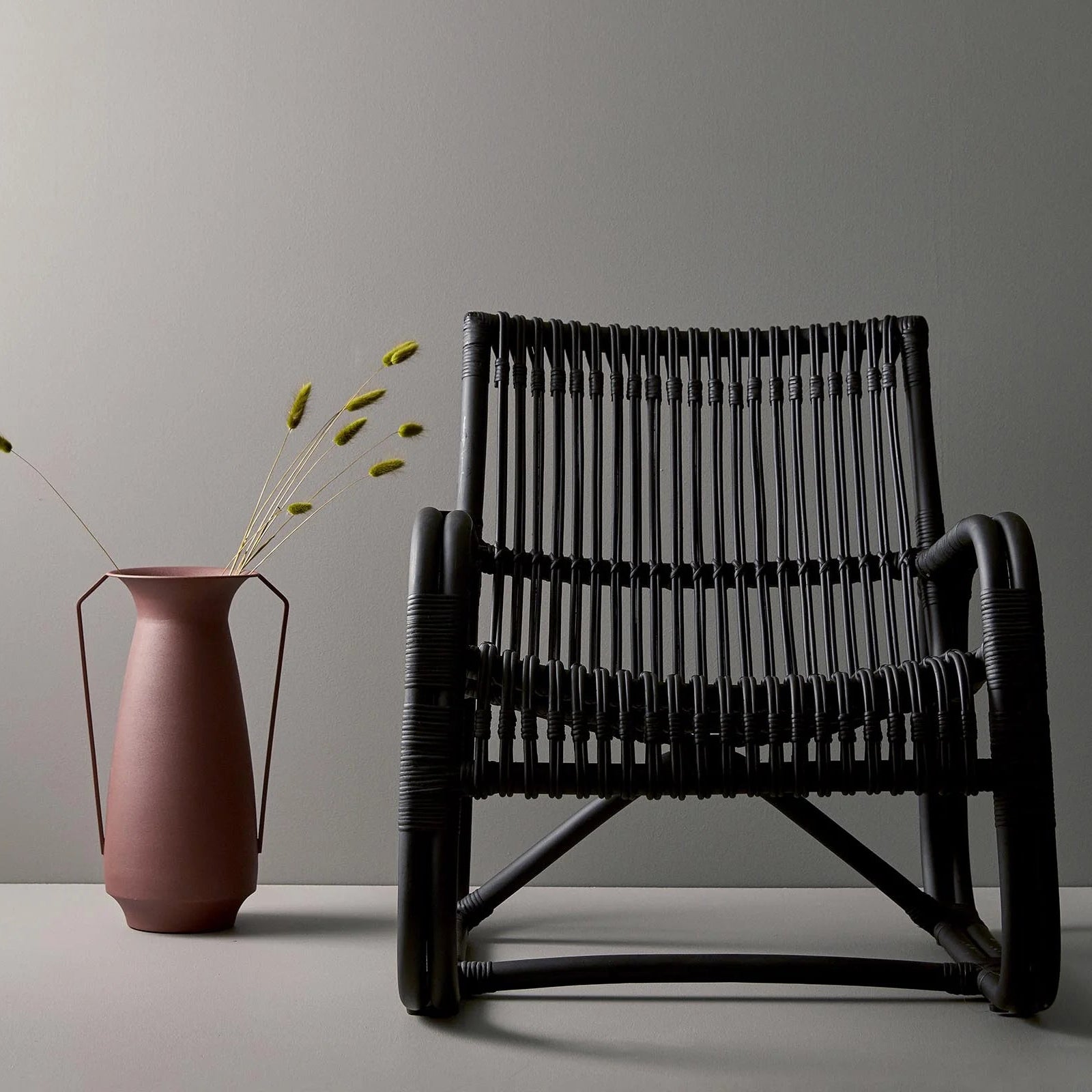 Curve Lounge Chair
