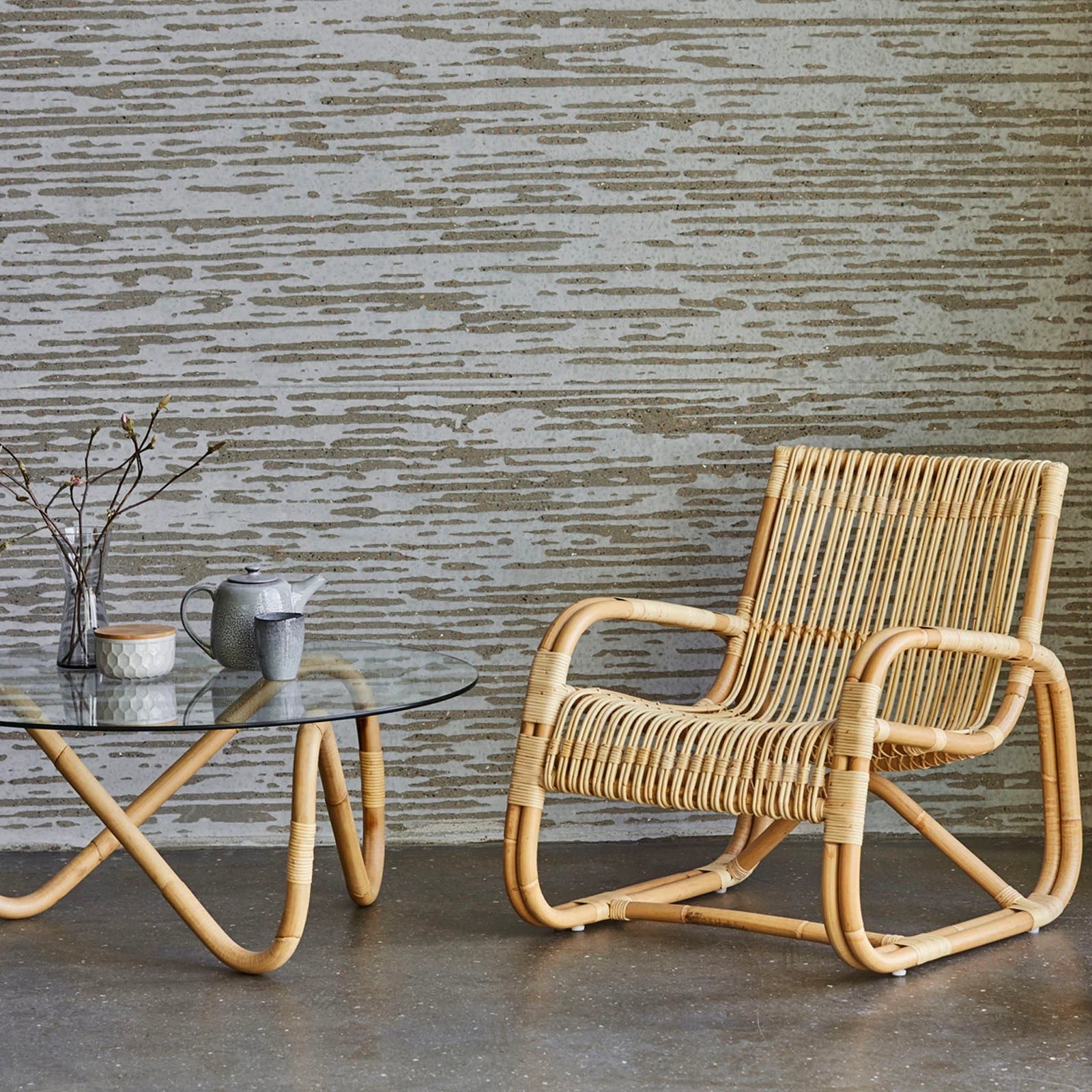 Curve Lounge Chair