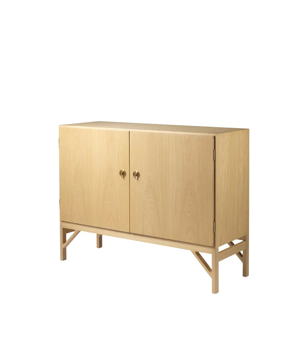 A232 Sideboard