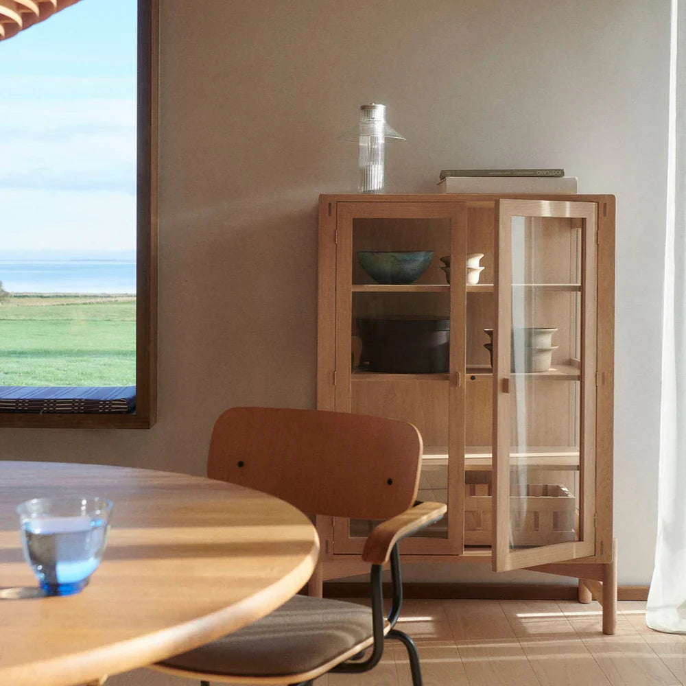 A90 Boderne – Display cabinet