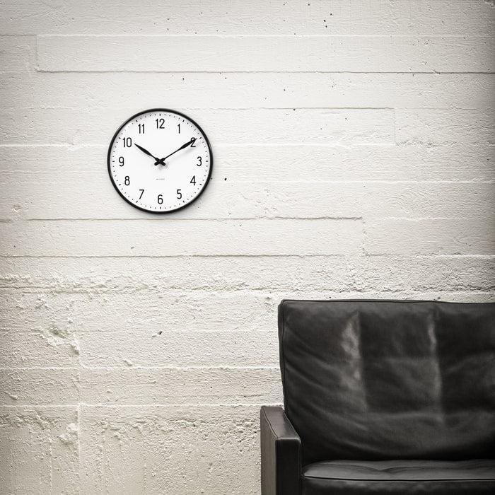Arne Jacobsen Station Wall Clock White/Black