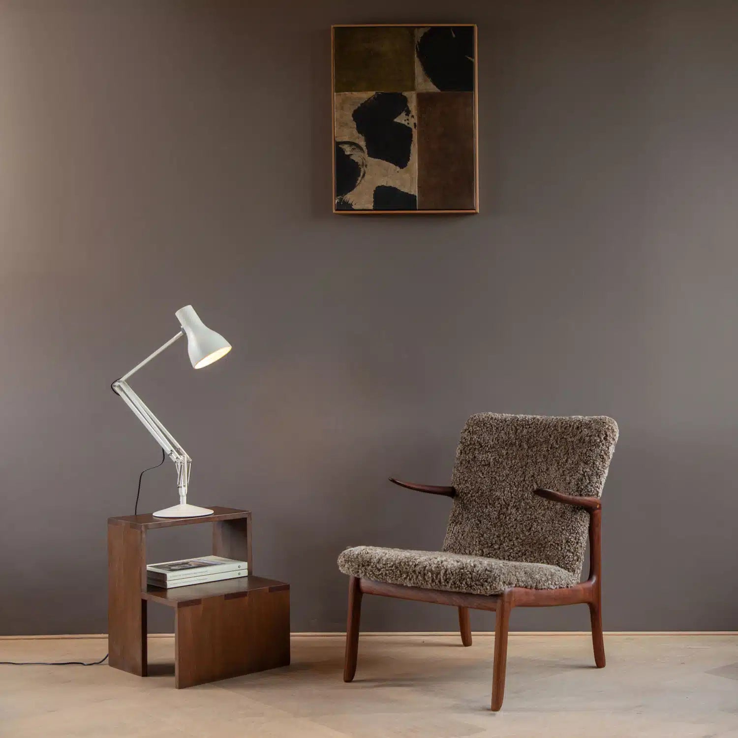 Type 75 Desk Lamp