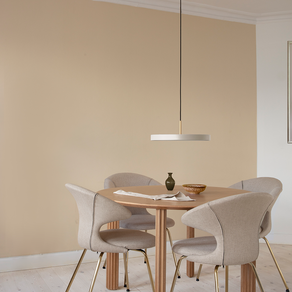 UMAGE Asteria Medium Pendant Lamp, Brass Details