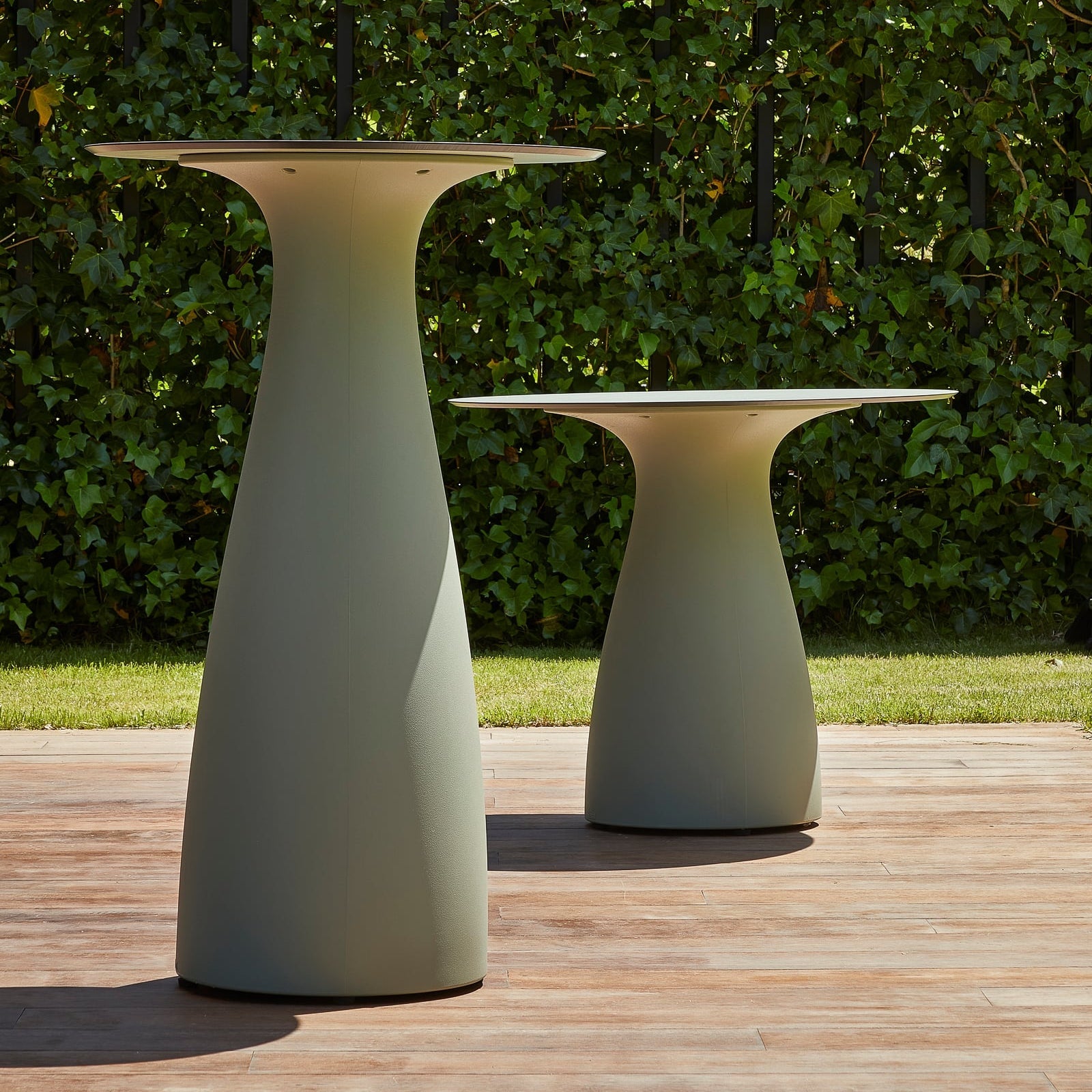 Baobab Bar Table