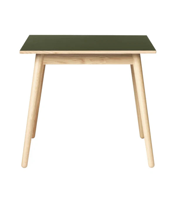 FDB Møbler Dining table in solid oak (olive green), designed by Poul M. Volther
