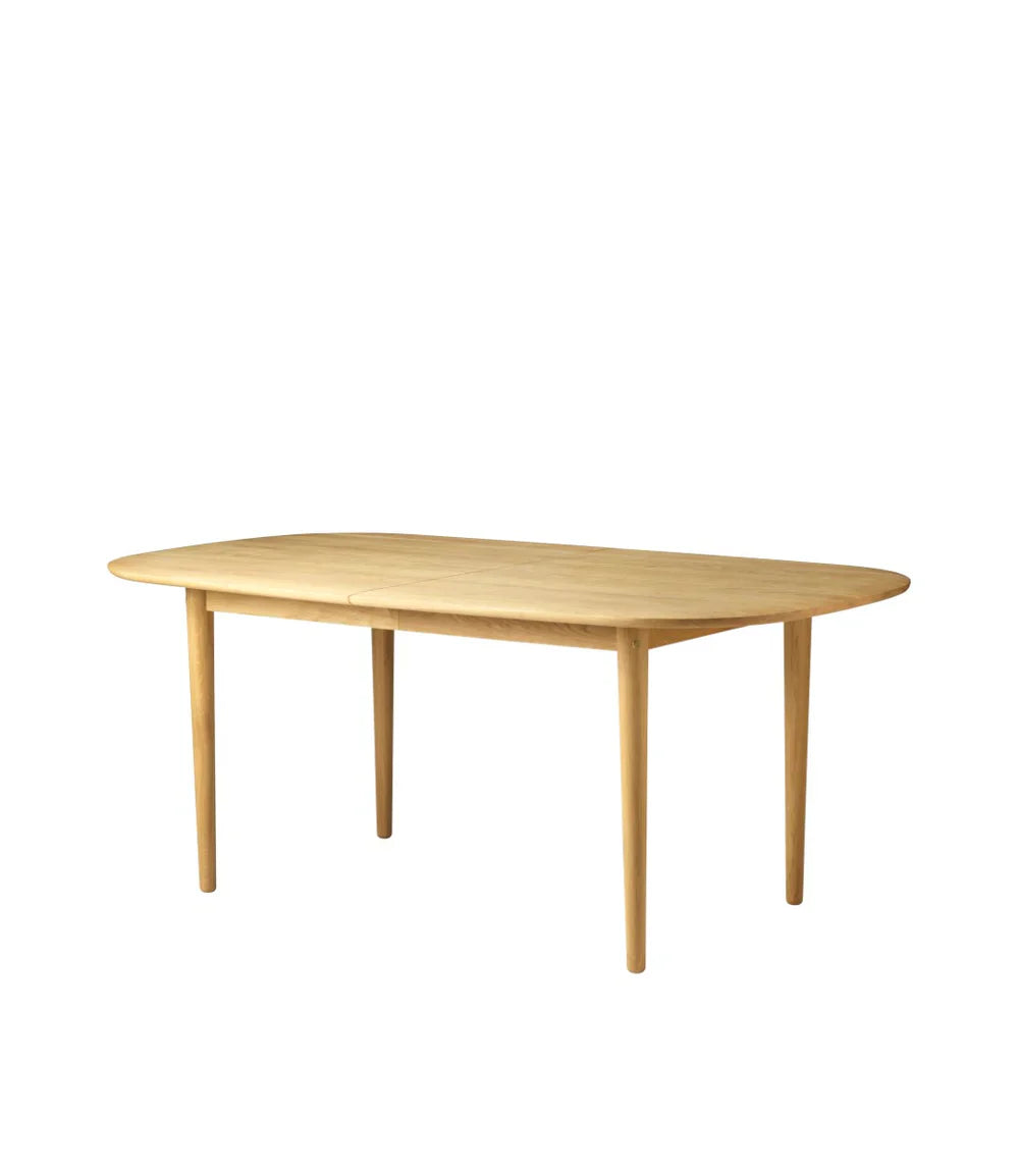 FDB Møbler Bjørk Dining table in solid oak (black)