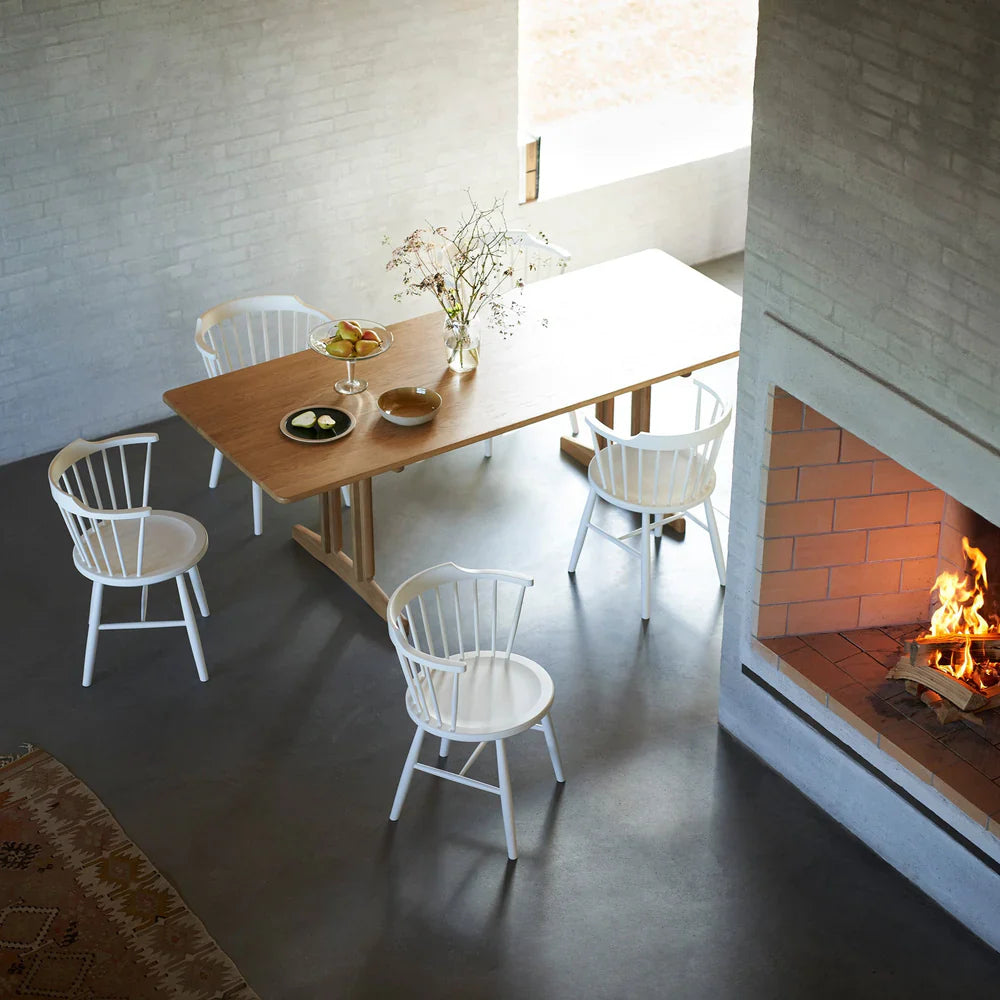 FDB Møbler Shaker Dining Table Solid in solid oak, designed by Børge Mogensen