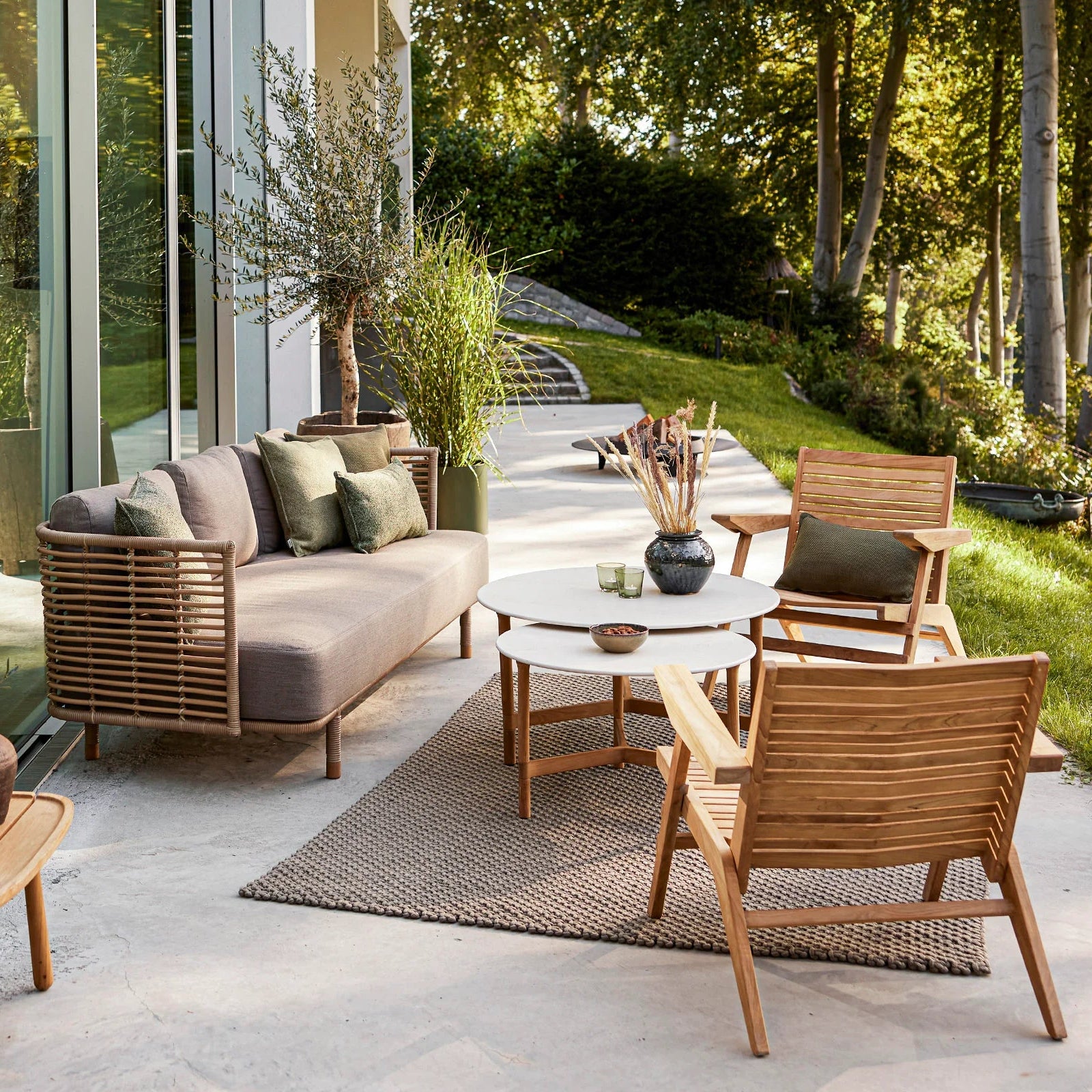 Flip Lounge Chair