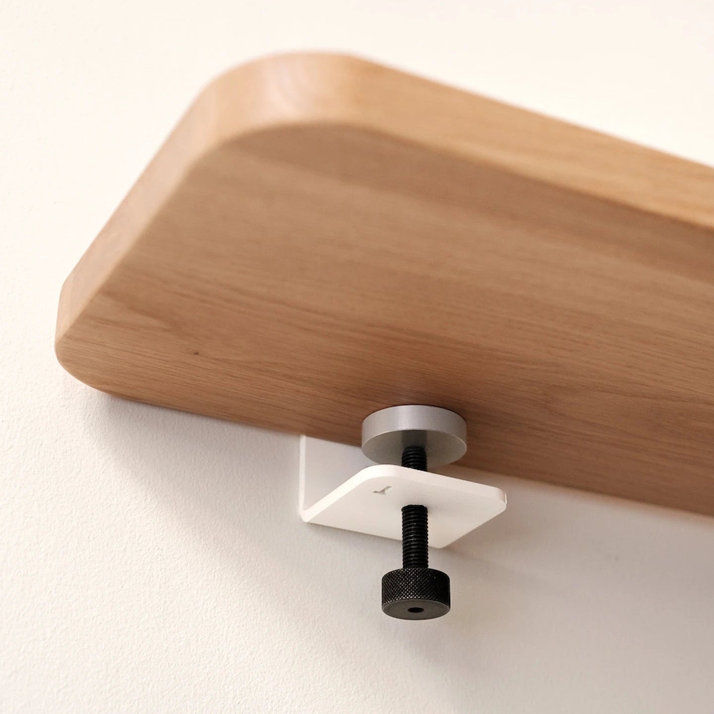 Tiptoe Wall BRACKET