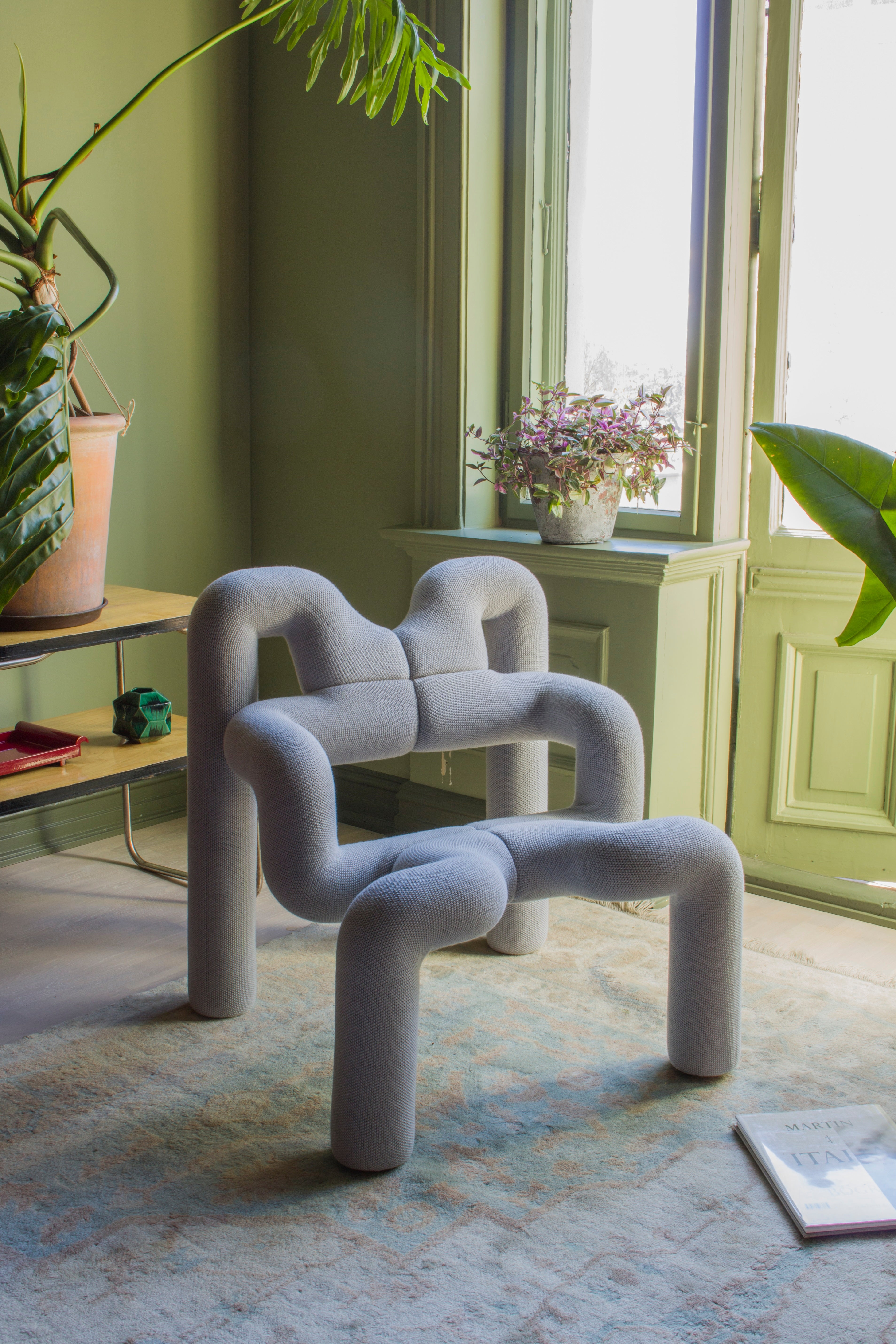 Ekstrem Lounge Chair