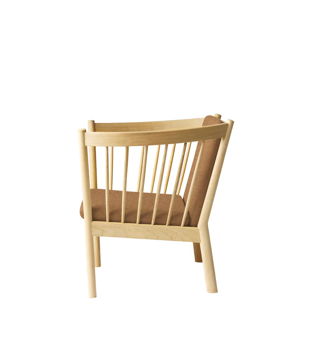 FDB Møbler Armchair in solid oak (brown), designed by Ole Jørgensen