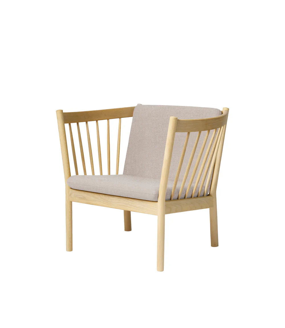 FDB Møbler Armchair in solid oak (light grey), designed by Ole Jørgensen