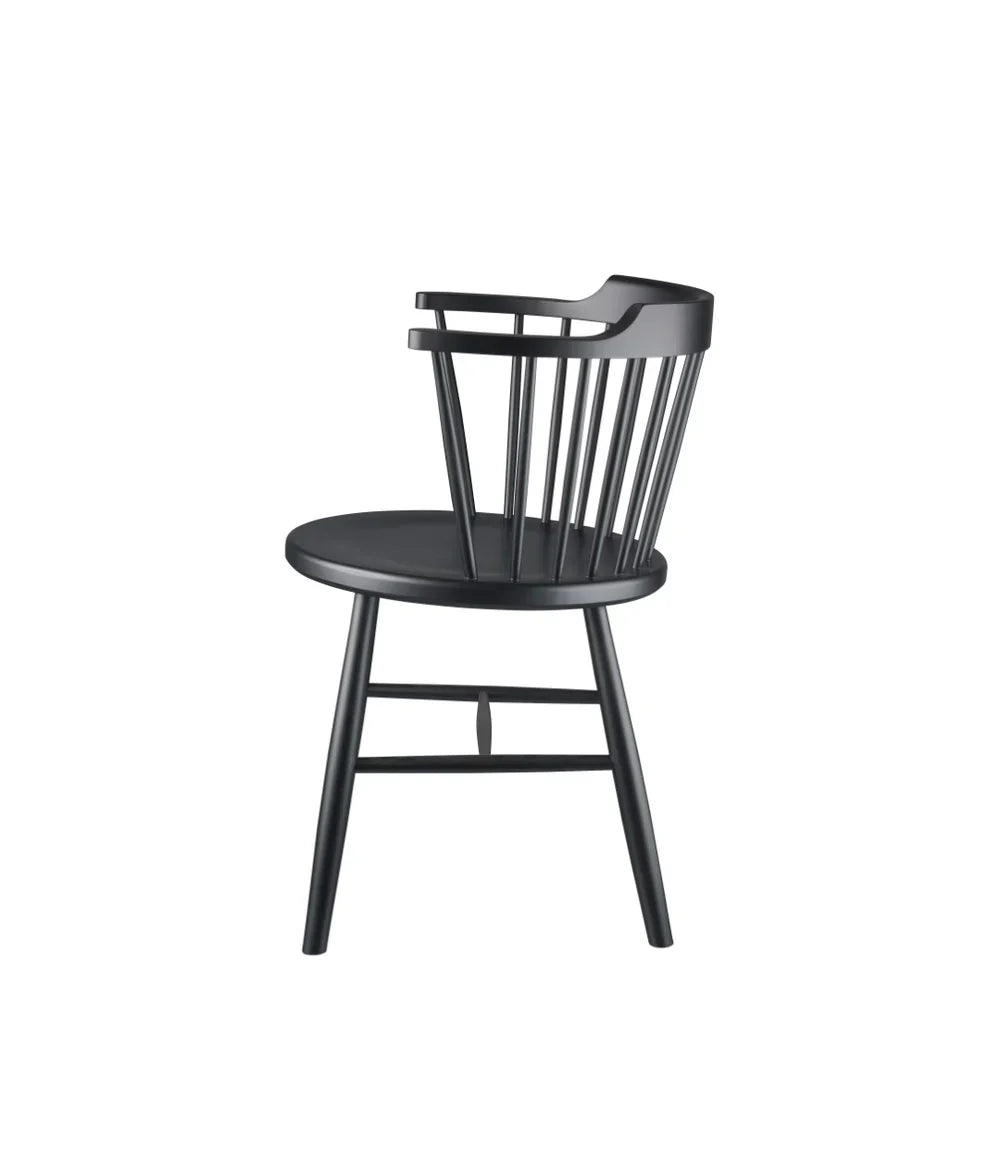 FDB Møbler Chair in solid beech (traffic black), designed by Børge Mogensen