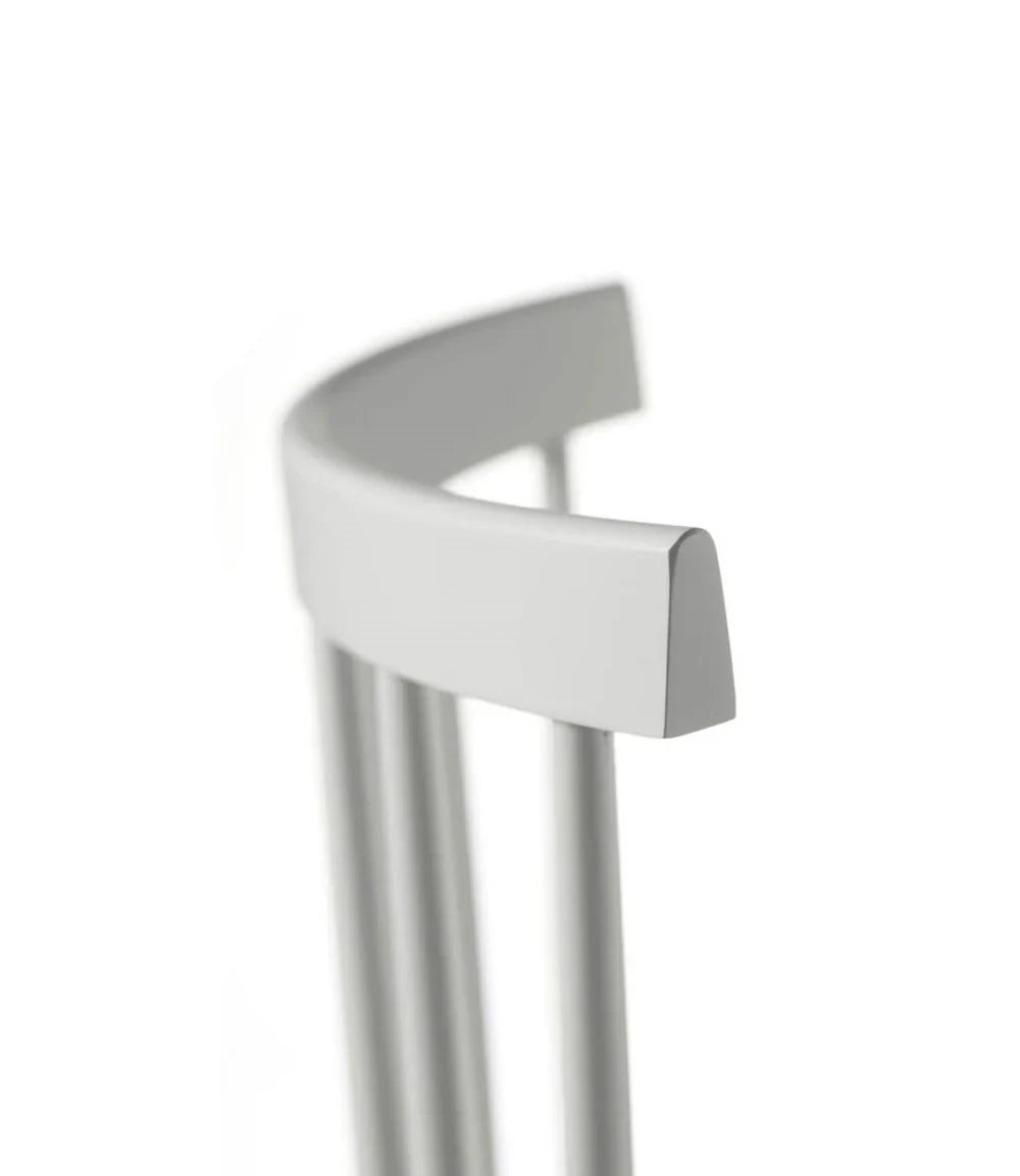 FDB Møbler Chair Set of 2 in solid beech (dust & bones), designed in 1955 by Poul M. Volther