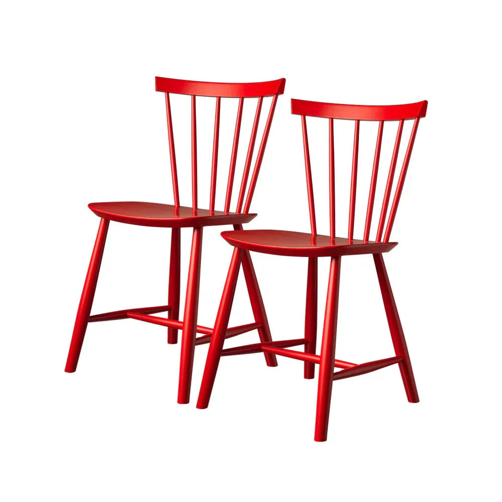 FDB Møbler Chair Set of 2 in solid beech (mailbox red), designed in 1955 by Poul M. Volther