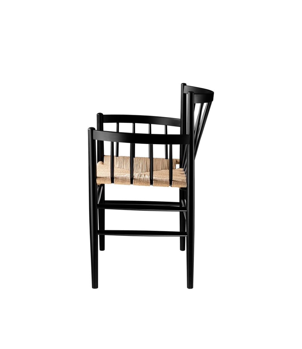 J81 Chair - Jet Black