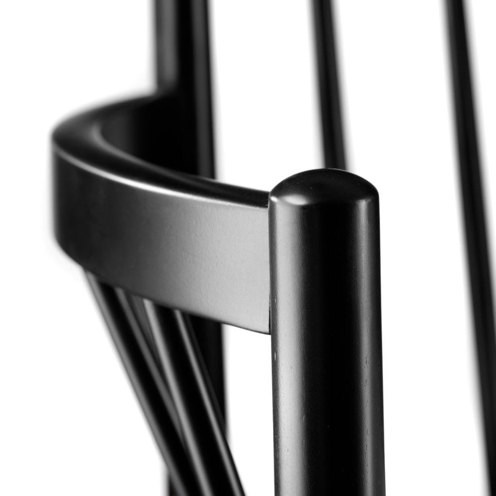 J81 Chair - Jet Black