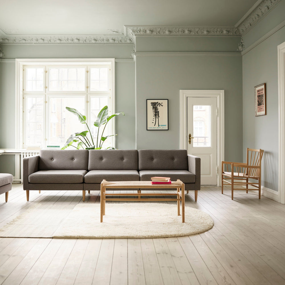 J82 Lounge Chair - Natural Oak