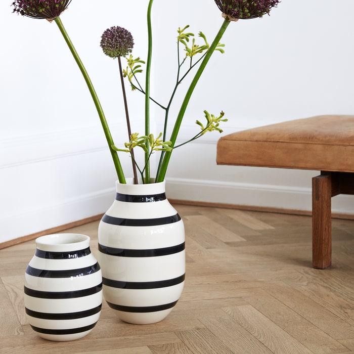 Omaggio Vases