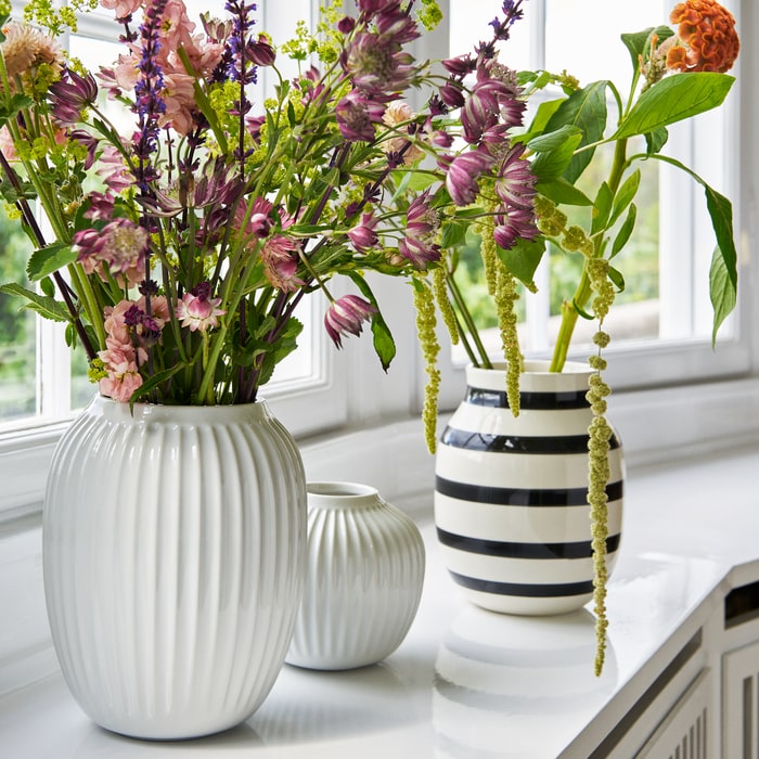 Omaggio Vases