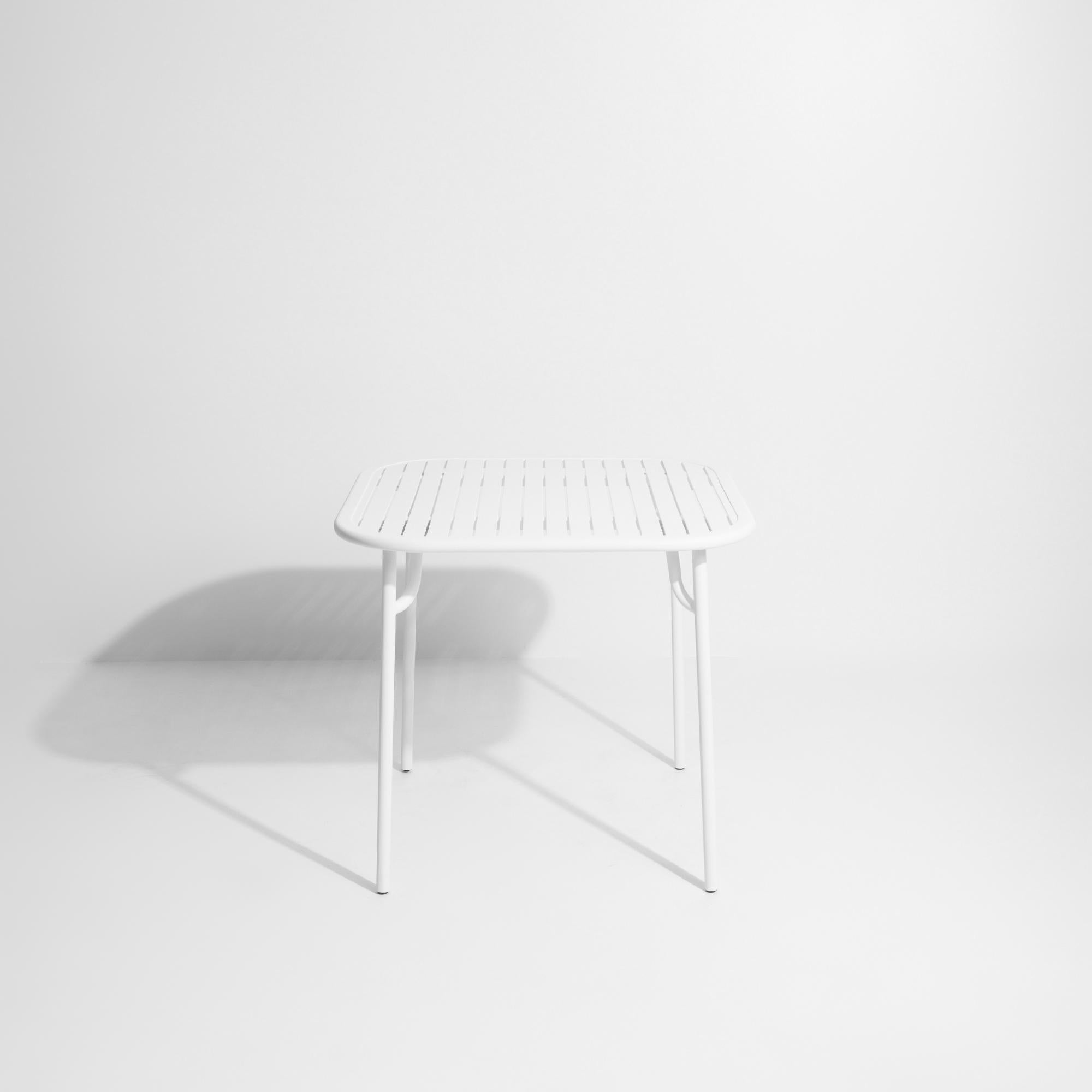 Week-End Square Table
