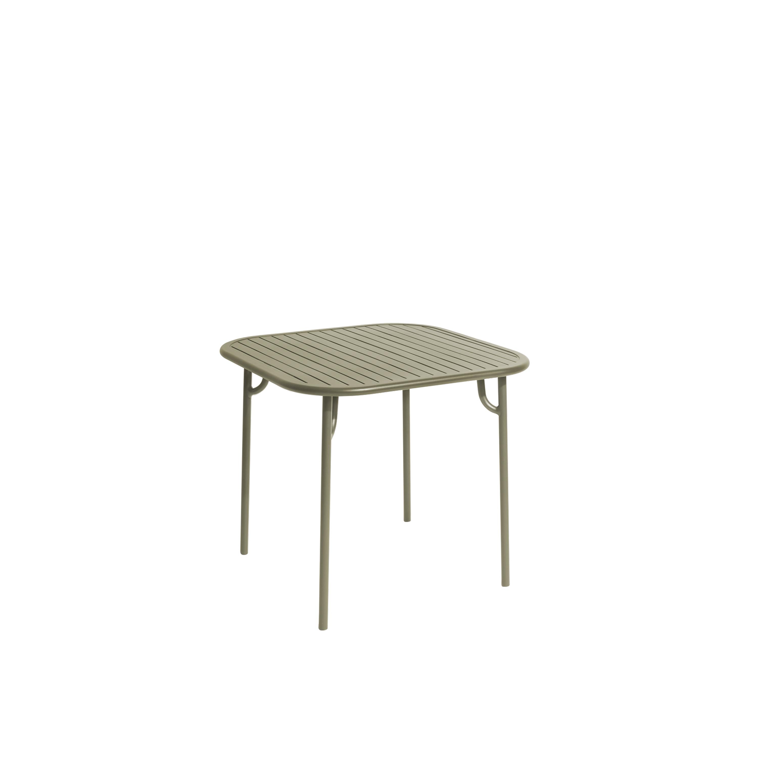 Week-End Square Table
